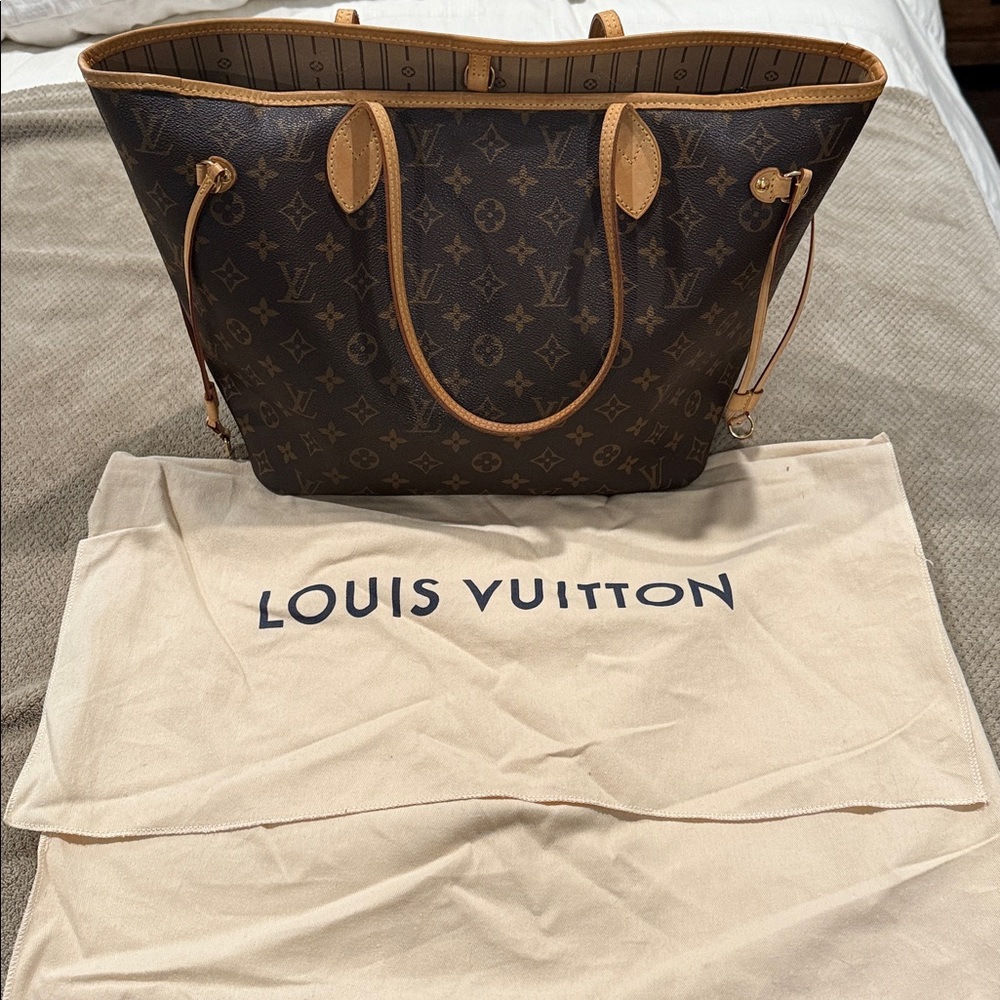 Louis Vuitton Neverfull MM